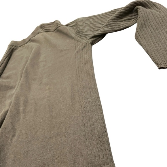 Structure Taupe colored sweater size small - Picture 3 of 4